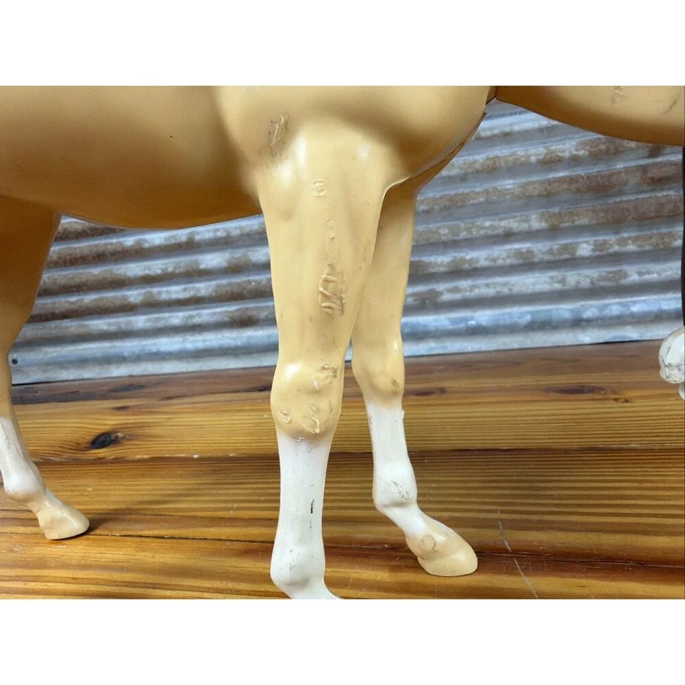 vintage MARX articulating moving head tan horse